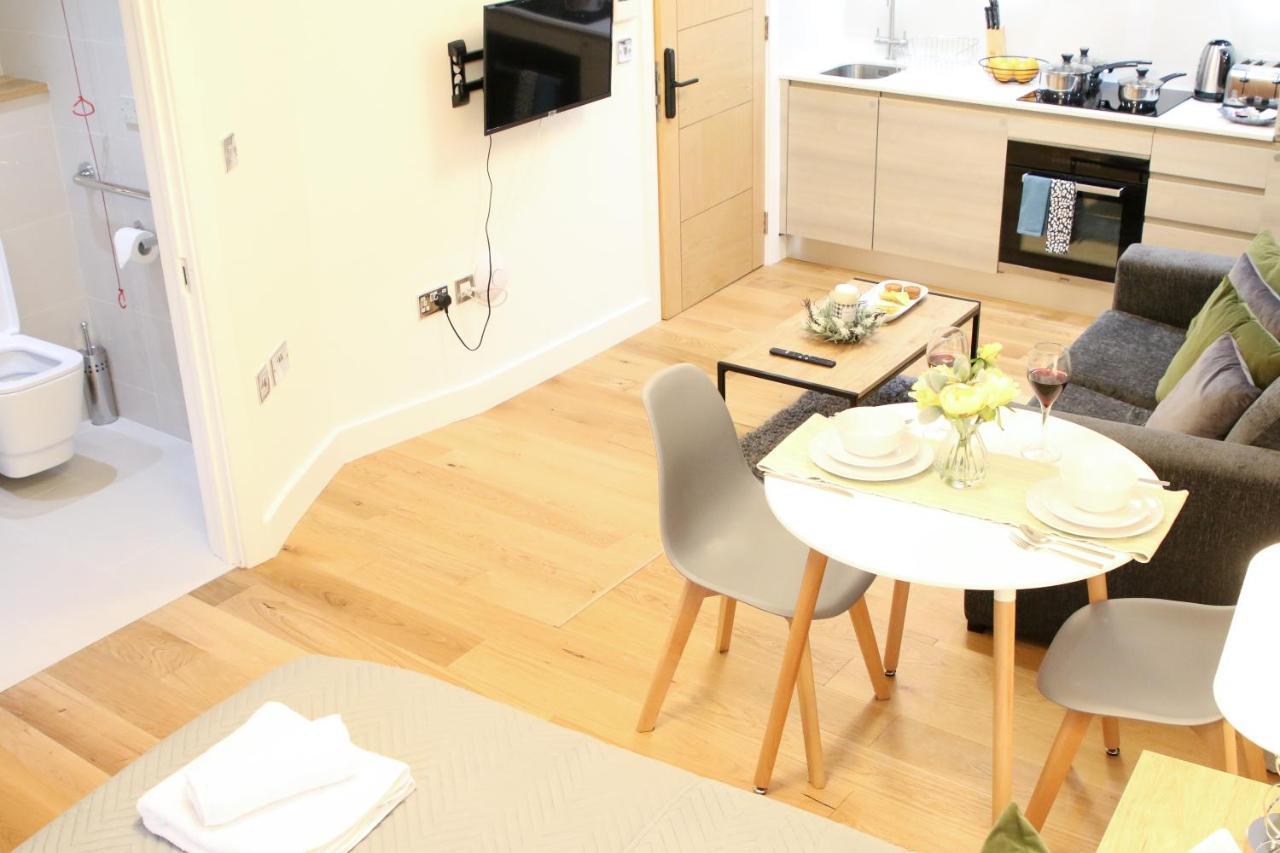 Lovely Studio Apartment With Access For Wheel-Chairs In Sydenham Λονδίνο Εξωτερικό φωτογραφία