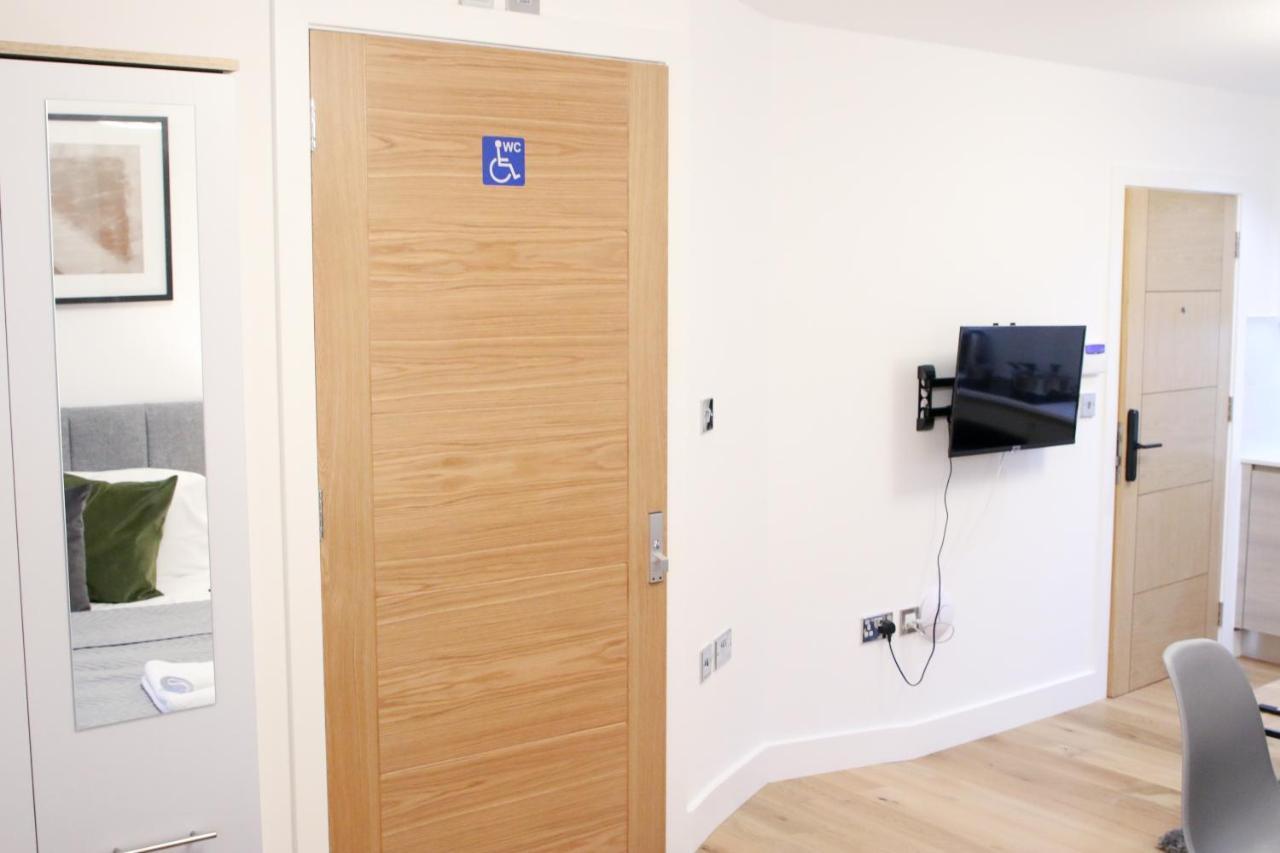 Lovely Studio Apartment With Access For Wheel-Chairs In Sydenham Λονδίνο Εξωτερικό φωτογραφία