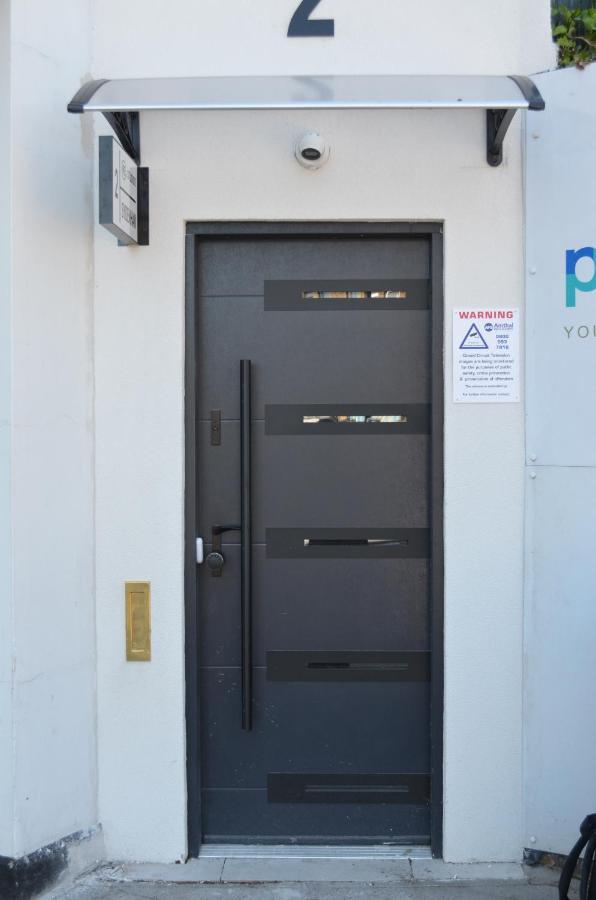 Lovely Studio Apartment With Access For Wheel-Chairs In Sydenham Λονδίνο Εξωτερικό φωτογραφία