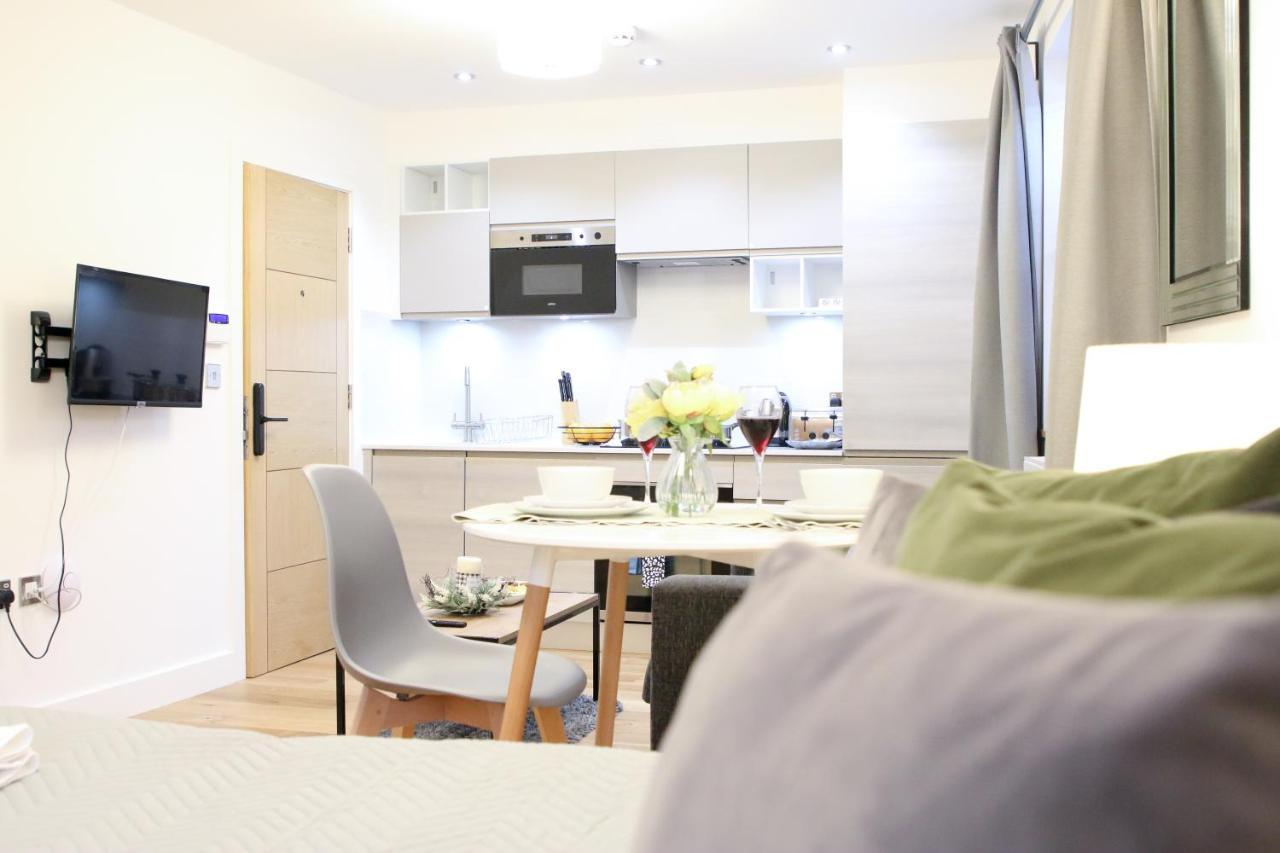 Lovely Studio Apartment With Access For Wheel-Chairs In Sydenham Λονδίνο Εξωτερικό φωτογραφία