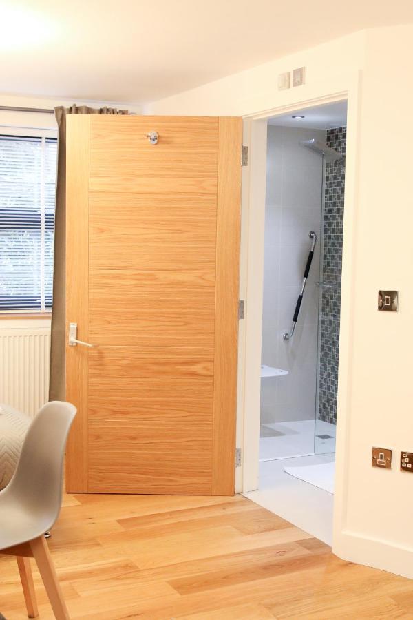 Lovely Studio Apartment With Access For Wheel-Chairs In Sydenham Λονδίνο Εξωτερικό φωτογραφία